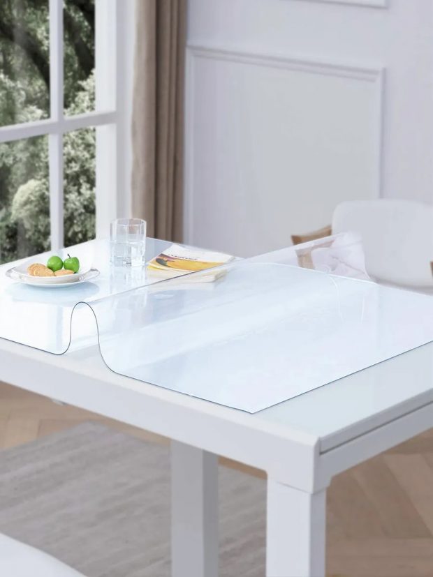 Гибкое стекло на стол, 60×80см 1.2мм